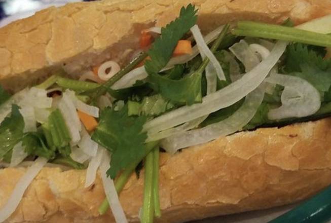 17. Bánh Mì Äáºu Há»§
