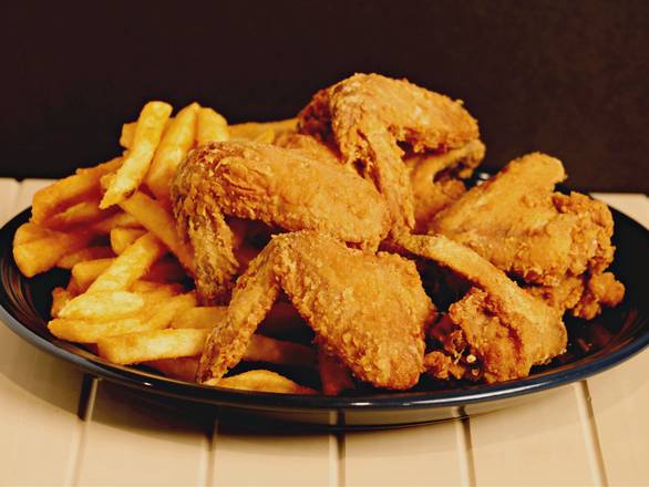 3 Chicken Whole Wings W/ FRIES