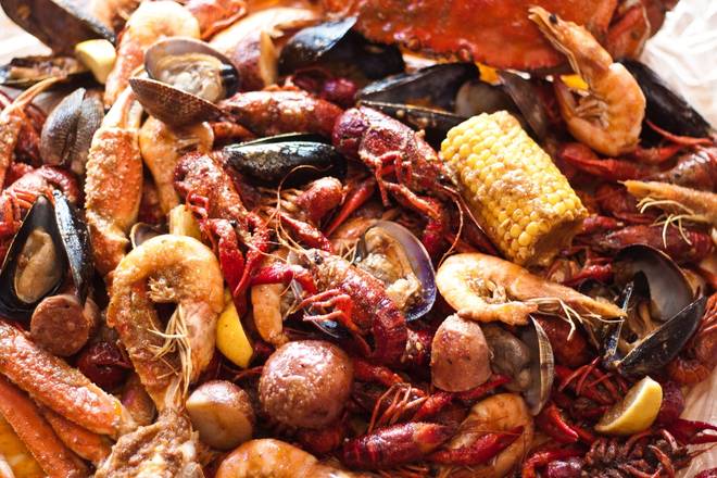 4 lbs.  Seafood Party Platter