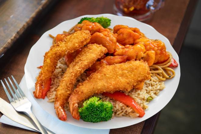 #7 Combo: Orange Chicken & Panko Fried Shrimps (3pc)