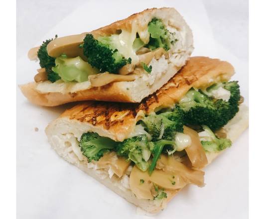 9" Chicken Broccoli Mushroom