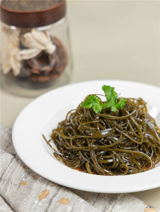 A6.Seaweed Salad