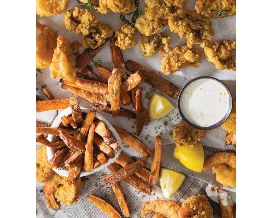 Any 4 Fried Seafood Item & Fries