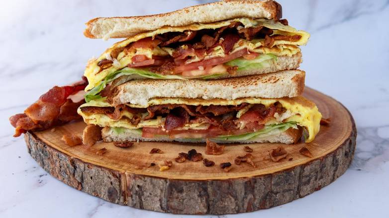 Bacon Breakfast Sandwich 🥪🥓ðŸ³ðŸ§€