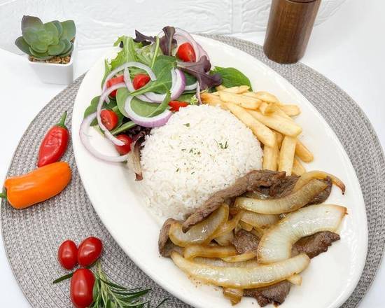 Bife Acebolada / Beef with onions