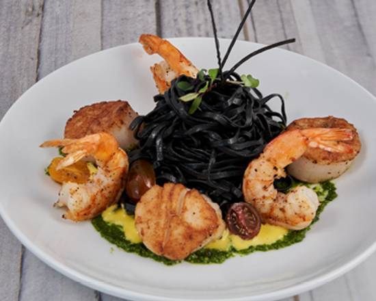 Black Linguine di Mare