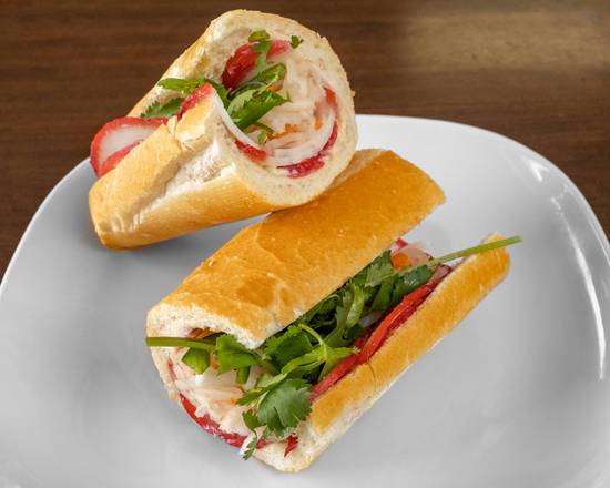 Braised Pork Belly Sandwich (Bánh Mì Ba Chỉ)