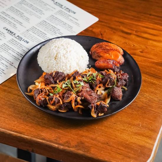 Carne Frita Encebollada / Fried Diced Pork Topped with Onions