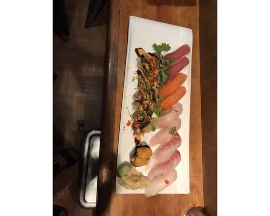Chef's Special Sushi (10 pcs)