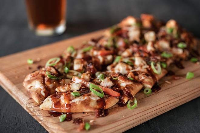 Chipotle BBQ Chicken Flatbread