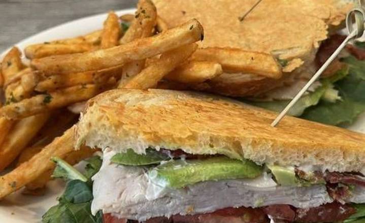 Clubhouse Avocado Sandwich