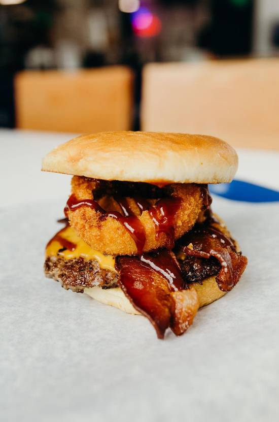 Cowboy Bacon Cheeseburger (bacon, onion rings, bbq sauce)
