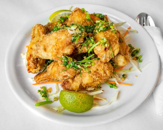 Crispy Wings Thai Garlic Sauce (10 pcs)