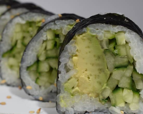 Cucumber/ Avocado Roll