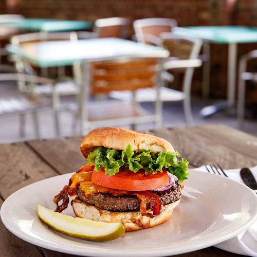 Ditto's Certified Angus Burger