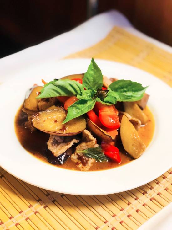 Eggplant Delight (Stir fried Basil with Eggplant)