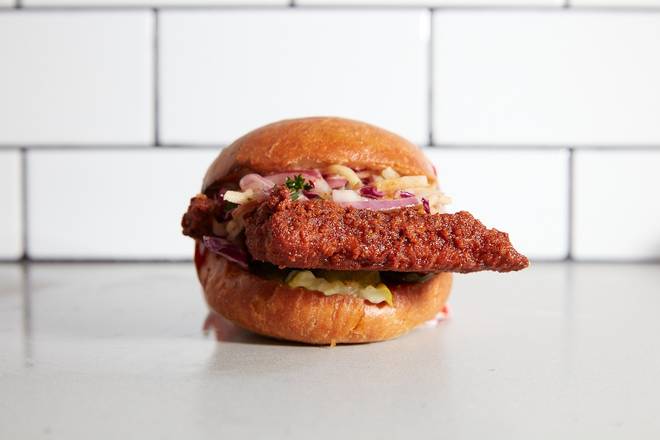 FRIED CHICKEN SANDWICH