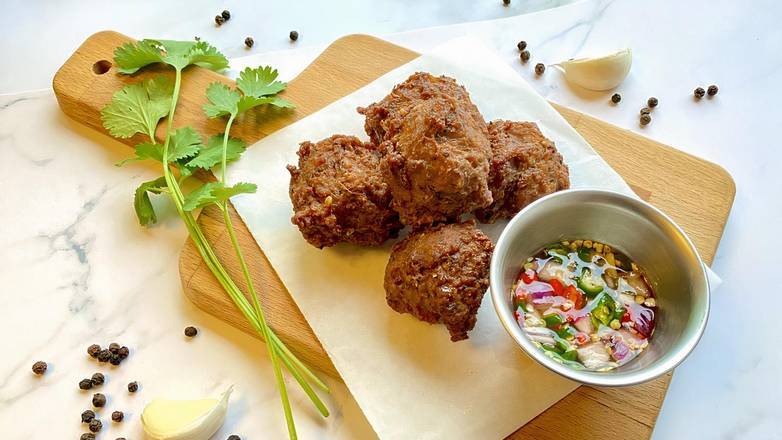 Fried Garlic Pork Ball