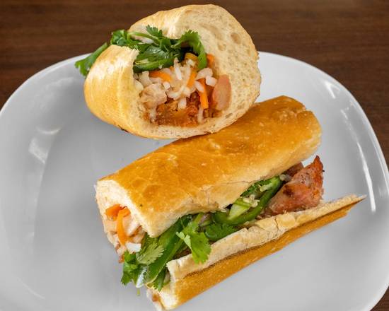 Grilled Chicken Sandwich (Bánh Mì Thịt Gà )