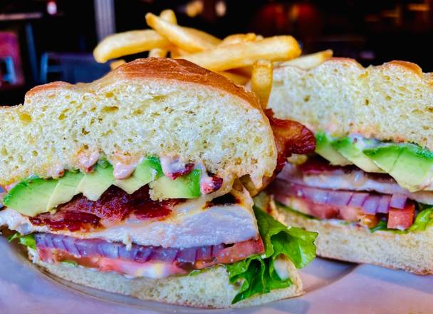 GRILLED CHICKEN SANDWICH