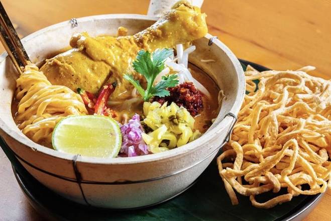 Khao Soi(Chiang Mai Noodle )(Chef Recommended )