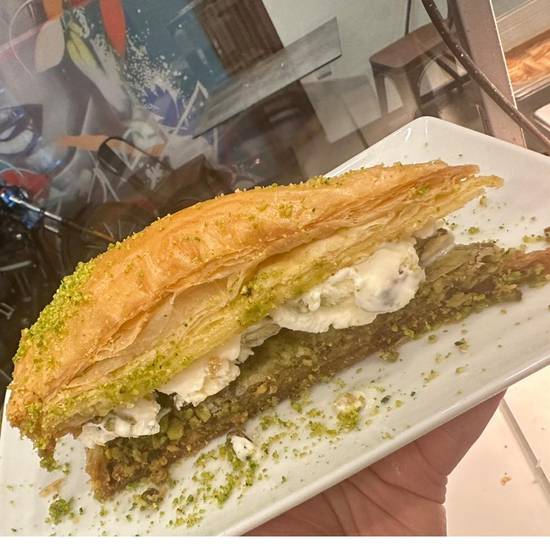 Large Baklava