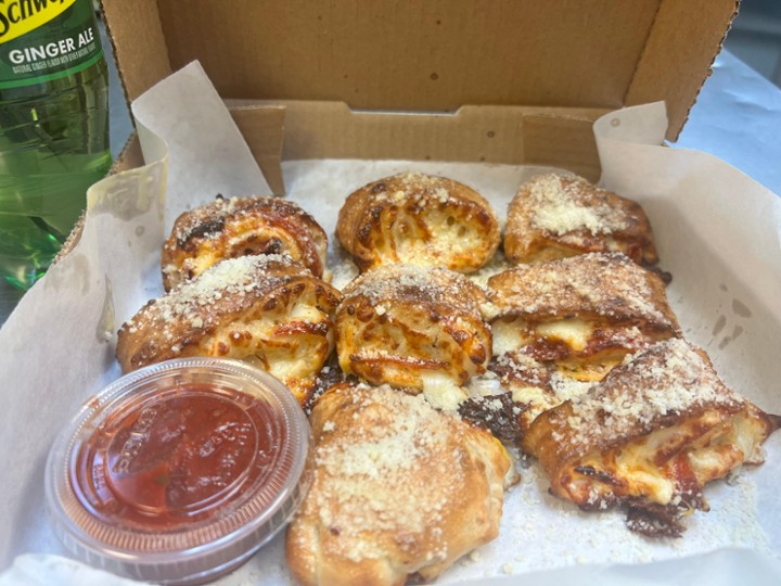 Lunch Special 4- Pizza Bites or Turkish Pide Roll & Can of Soda