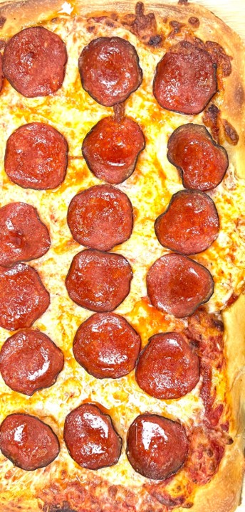 Medium Pepperoni