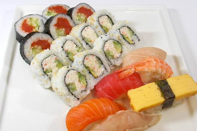 Medium Sushi Boat for 2 ✦
