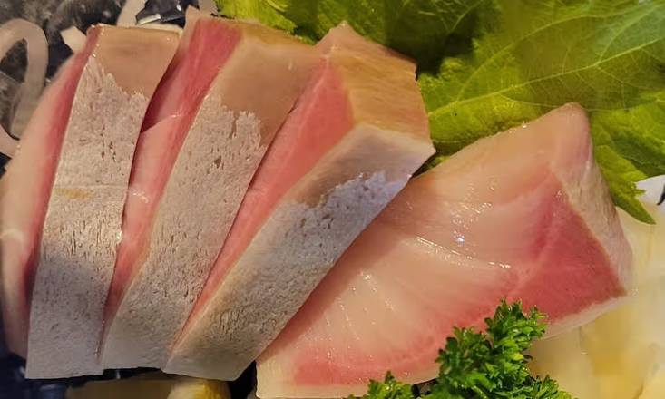 N-6. Yellow Tail (Hamachi)