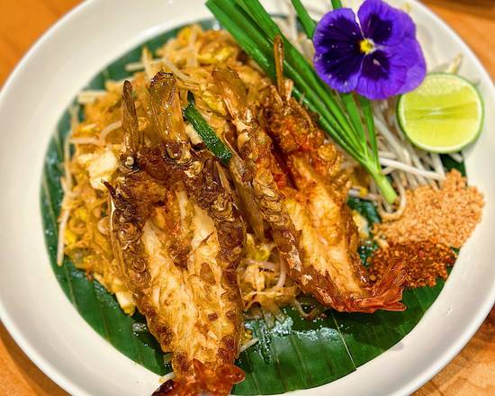 Pad Thai Kung Mae Nam