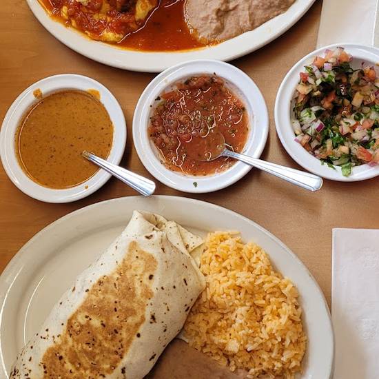 Pollo Asado Burrito
