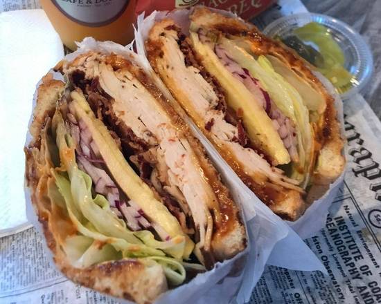S - Everest Chicken & Swiss Cheese