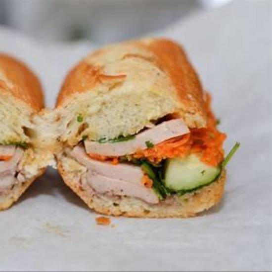 S2 Bánh Mì Chả Lụa