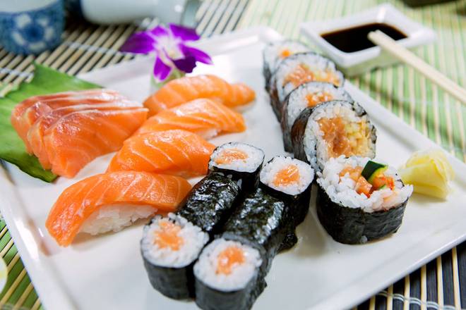 Salmon Lover Platter ✦