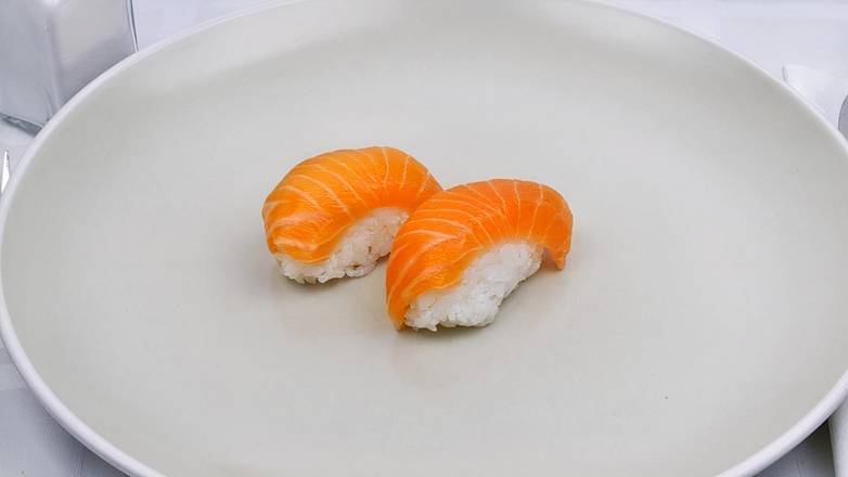 Salmon Sushi