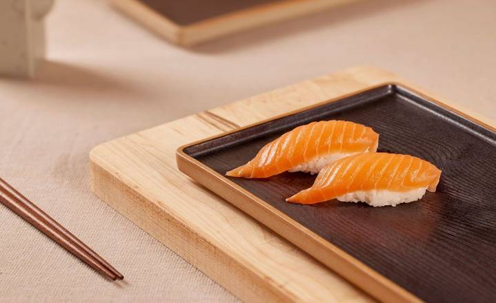 Salmon Sushi(2)