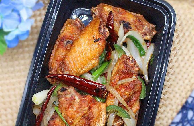 Salt & Pepper Chicken Wing (8) 椒ç›é¸¡ç¿…
