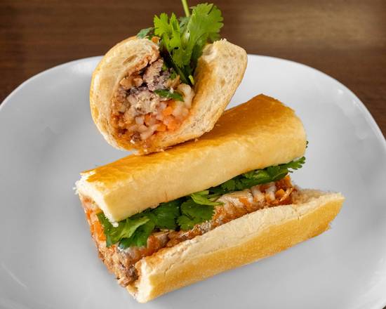 Sardine Sandwich (Bánh Mì Cá Mòi)