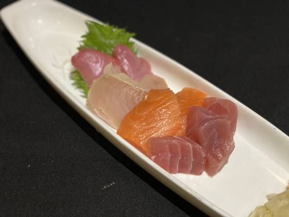 Sashimi Combo (8 pcs)