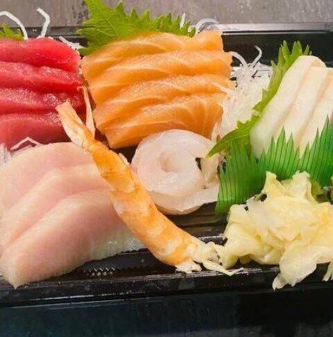 Sashimi Deluxe Dinner