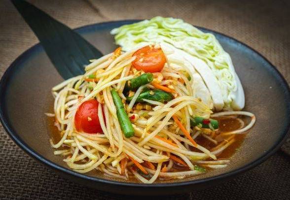 Som Tum Thai