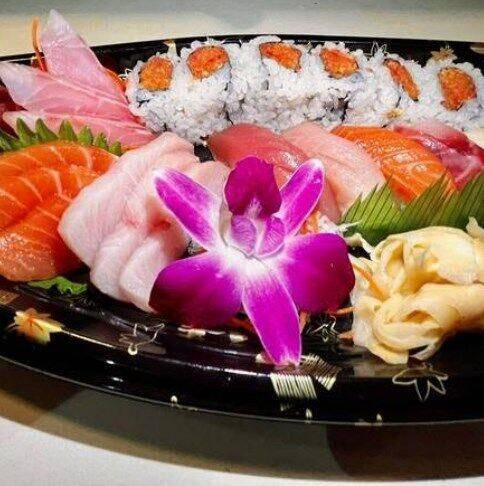 Sushi and Sashimi Combo Dinner