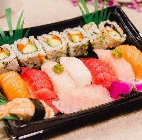 Sushi Deluxe Dinner