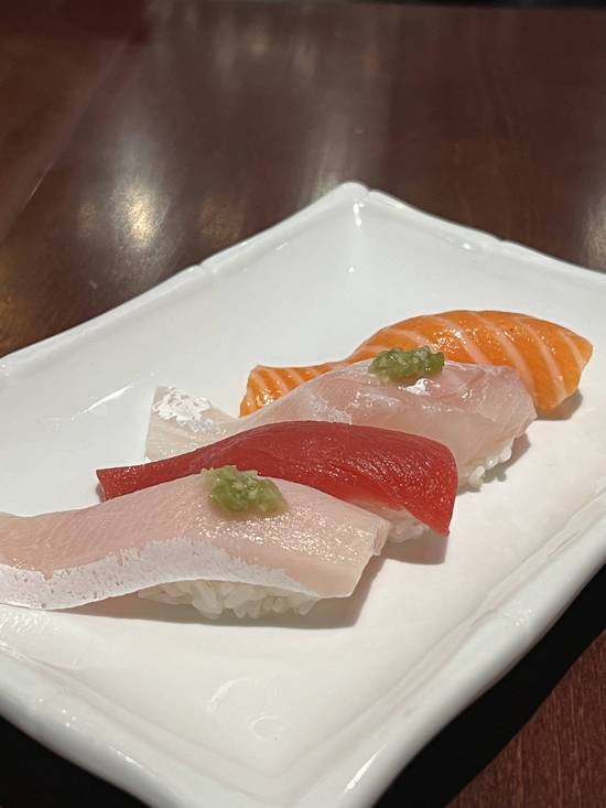 Sushi Sampler