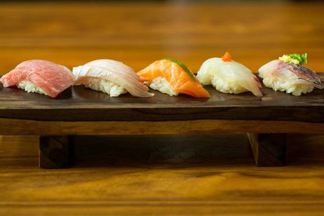 Sushi Sampler