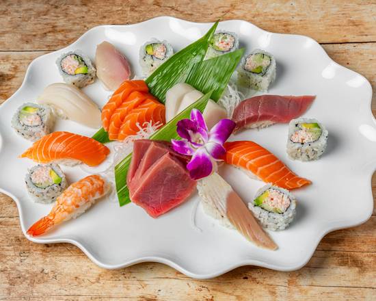 Sushi & Sashimi Combo
