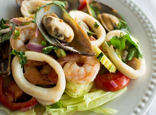 Thai House Salad
