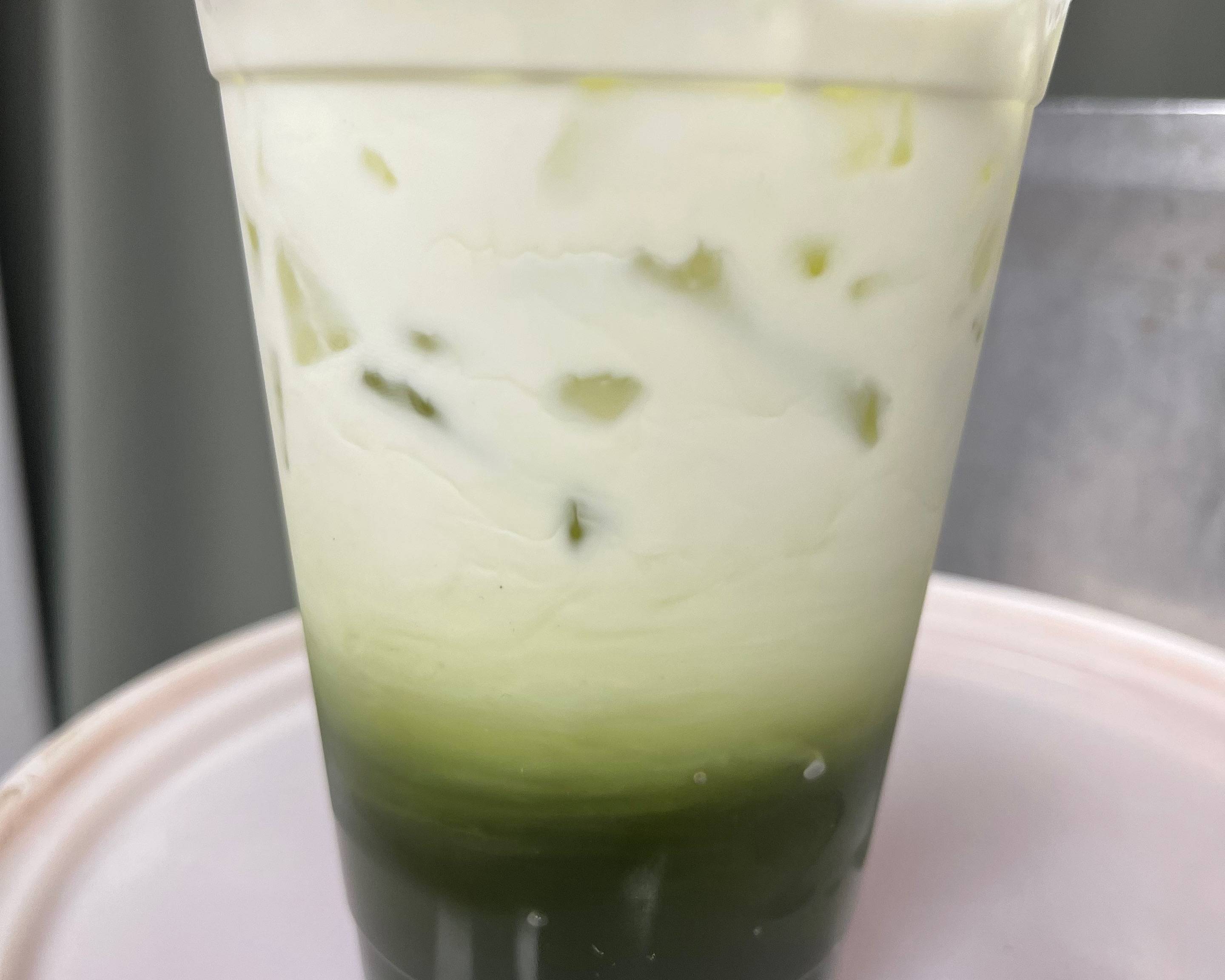 Thai ice green tea