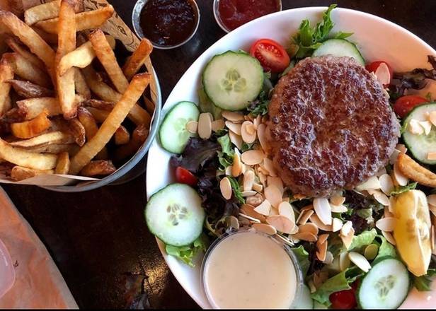 Toasted Almond Salad